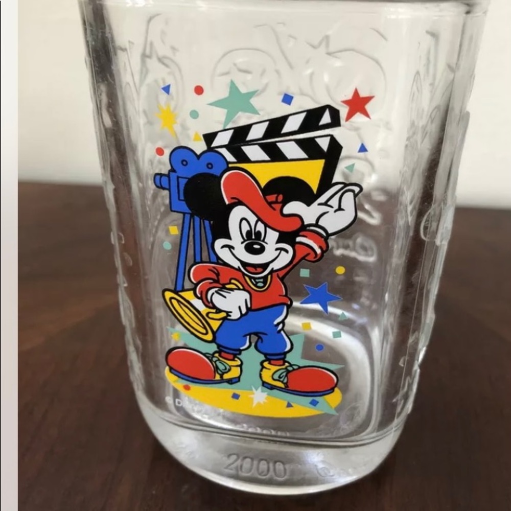 Walt Disney World 2000 Celebration Disney Studios McDonalds Glass Mickey Mouse
